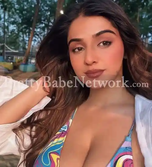 Meet Neetu 21-year-old Independent Escort Girl